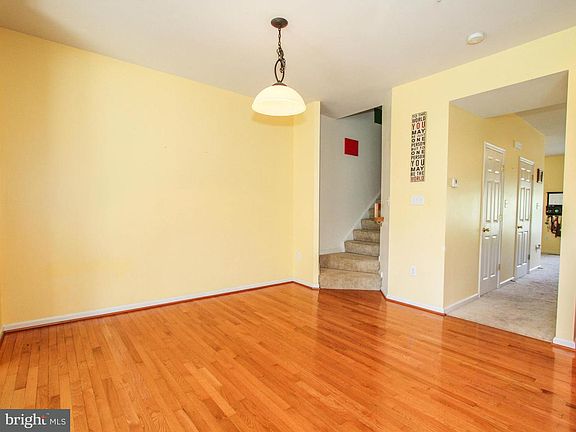 5th image of 10326 Bridle Ct