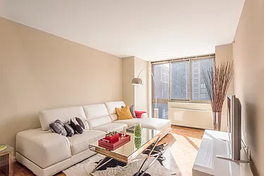 Rented by Chelsea Tower