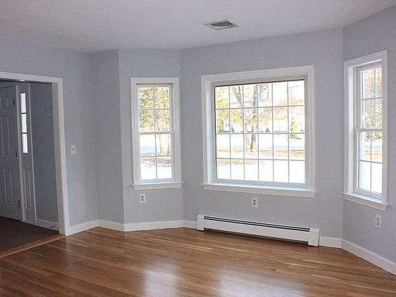 4th image of 35 Jyra Ln