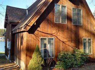 21 Oak St, Windham, NH 03087