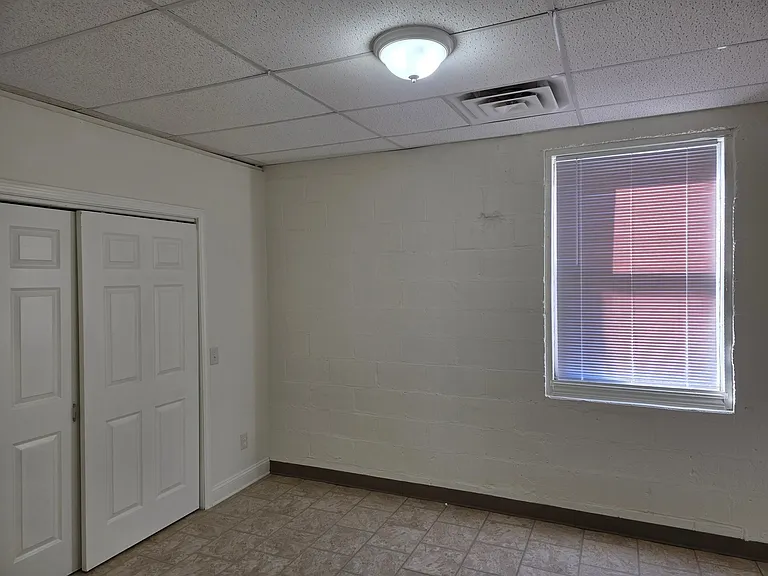 64 Kenyon St #1 — Photo 11