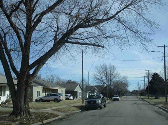 3rd image of 542 W 1st St