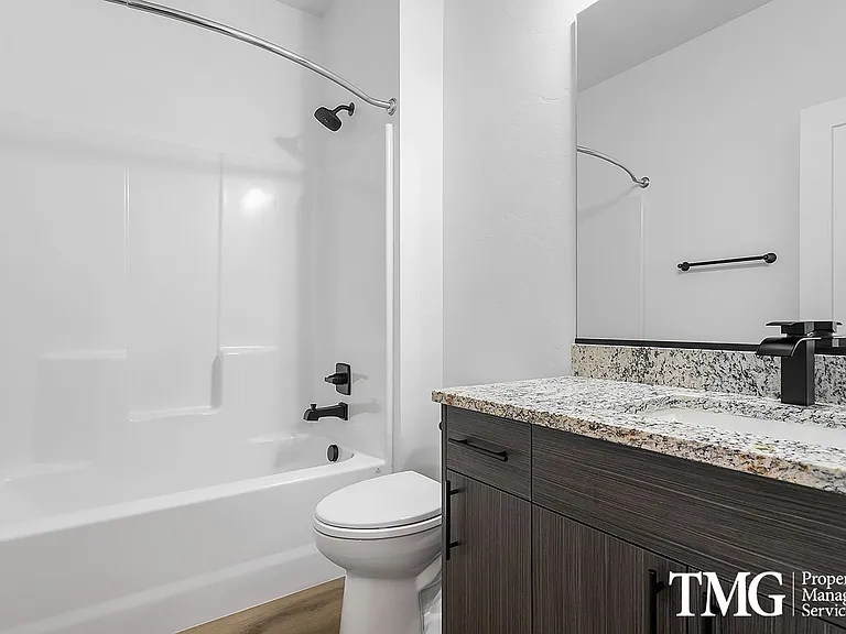 Vintage Park Townhomes — Photo 78