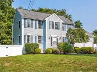 343 Oak St, Raynham, MA 02767