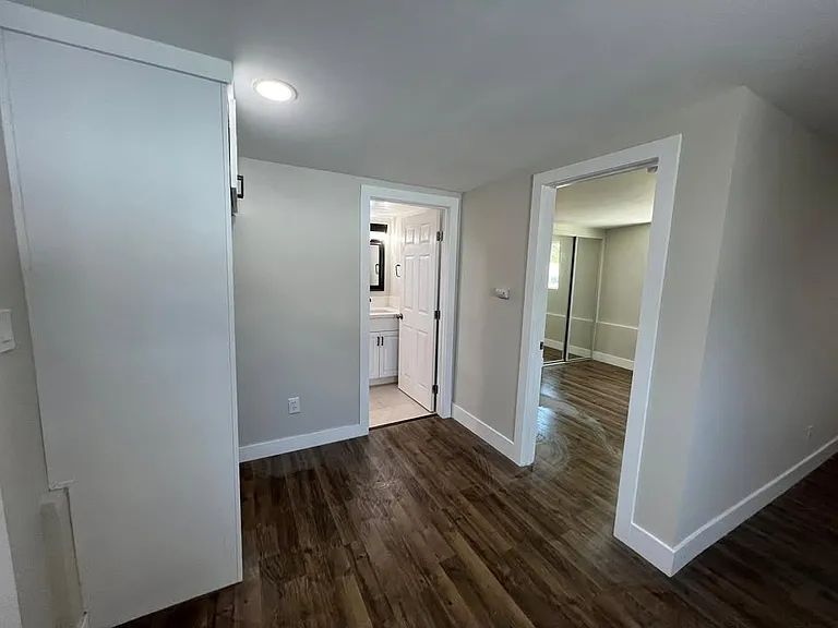 505 Hilltop Dr #B — Photo 9