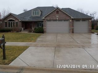 11455 Coach Dr, Mokena, IL 60448