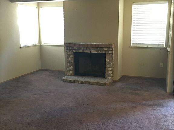 4th image of 3715 S 182nd St APT C121