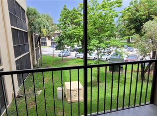 8005 SW 107th Ave APT 222, Miami, FL 33173