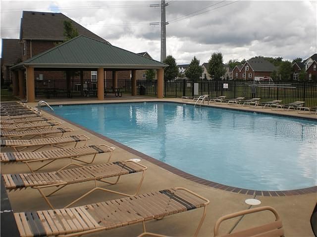 2nd image of 3402 Geneva Dr