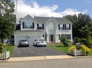 108 Galleon Rd, Manahawkin, NJ 08050