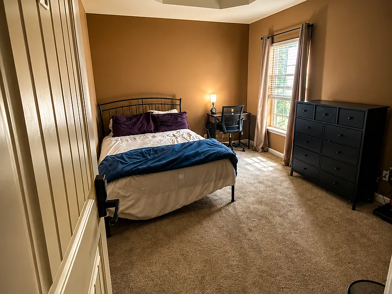 1592 Pressley Ln #4 — Photo 1