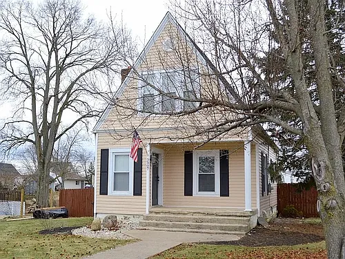 5507 Oak St Photo 1