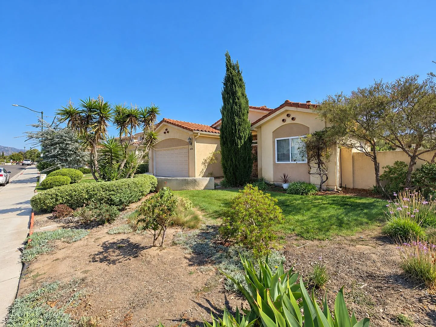 Poway - 3BD/2BA Single Story Home — Photo 2