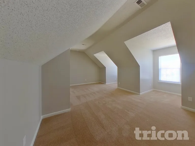 7925 Donet Terrace Dr — Photo 17