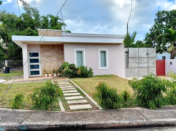 10 Coralis, Aguadilla, PR 00603