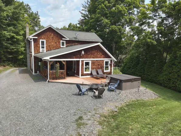 387 W Union St, Canton, PA 17724