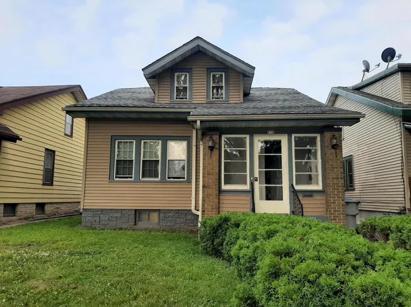 838 South 17th STREET, Milwaukee, WI 53204