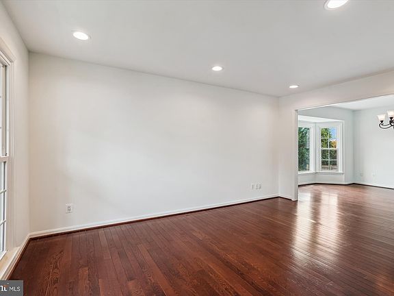 5th image of 5504 Sequoia Farms Dr