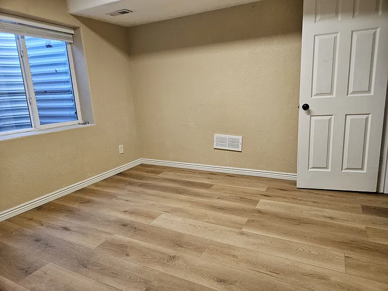 8444 Vanderwood Rd — Photo 6