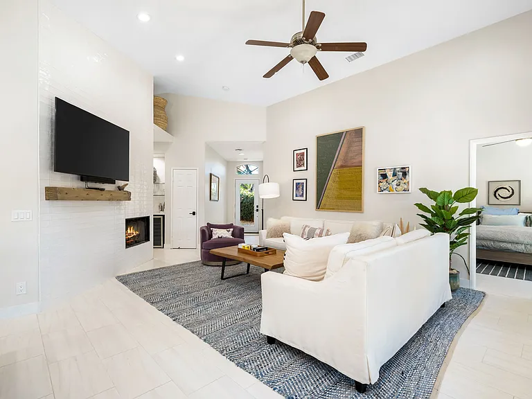 45809 Crosswater St — Photo 16