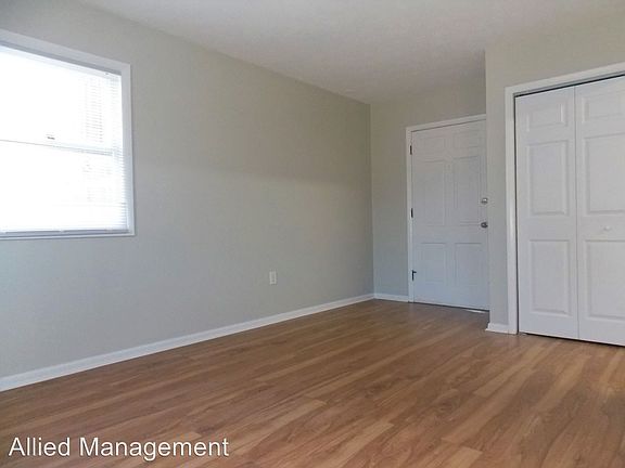 4th image of 1844 Augusta Dr APT 21
