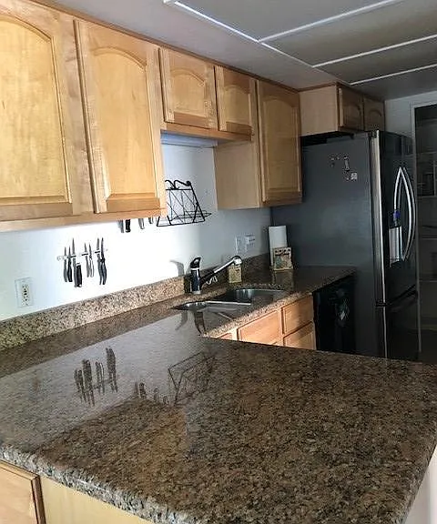 Kitchen with dishwasher