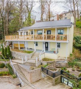 1 Estill Dr, Charleston, WV, 25314