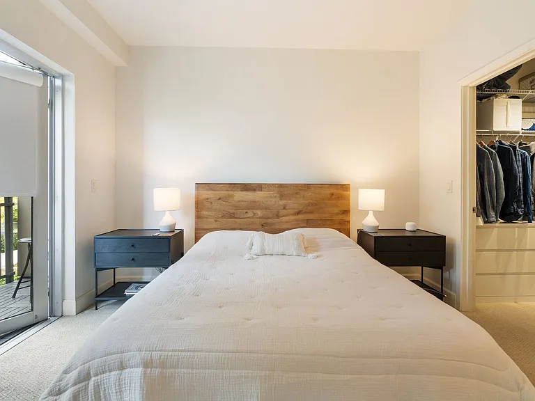 1125 NW 9th Ave #302 — Photo 31