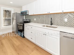 152 E South St, Frederick, MD
