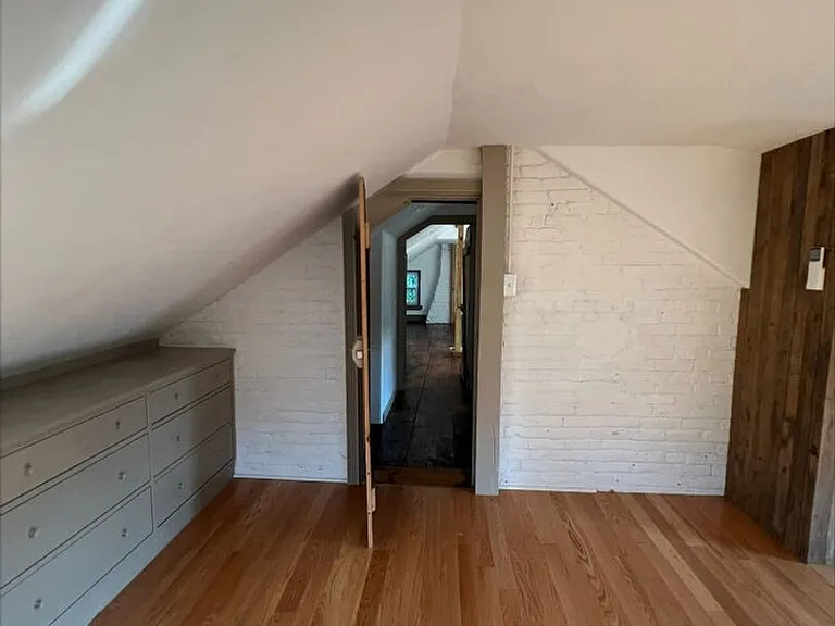 898 Menges Mills Rd — Photo 16
