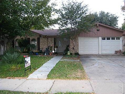 1st image of 2002 Grenoble Dr
