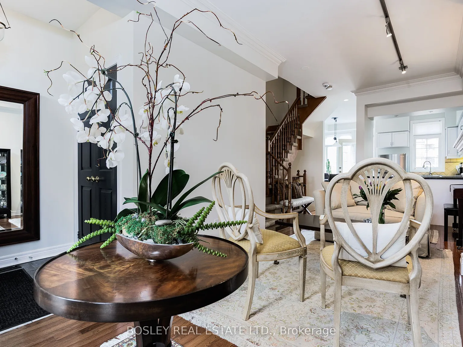 3 bed, $4,400 — Photo 4