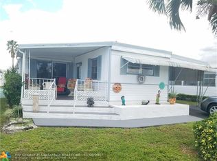 8520 SW 22nd St, Davie, FL 33324