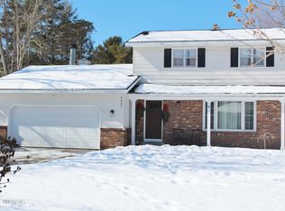 4087 Bexley Dr, Muskegon, MI 49444