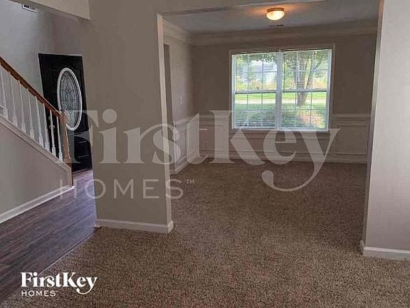 4th image of 1009 Serene Lake Dr