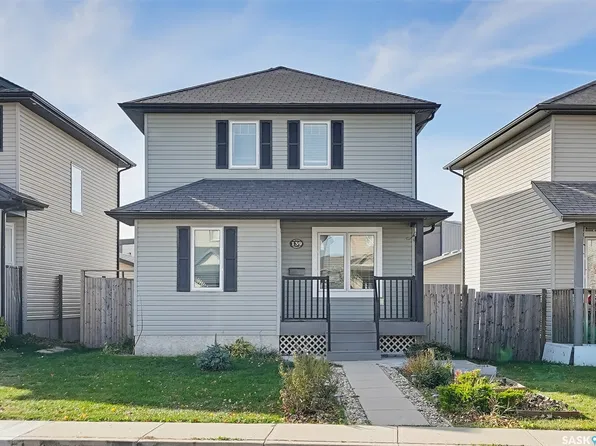 139 Denham Crescent, Saskatoon, SK S7R 1E9