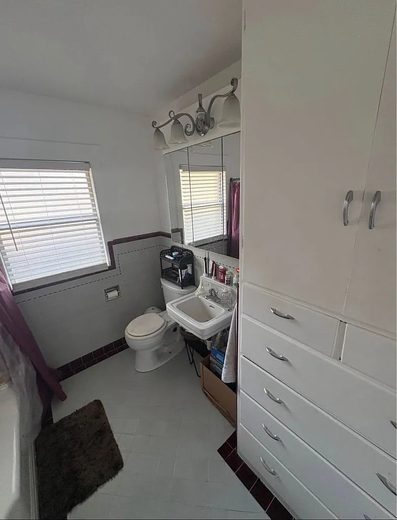 3 bed, 1390 sqft, $2,000 — Photo 4