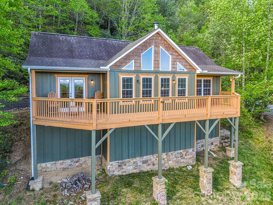 1st image of 603 Pace Mountain Rd
