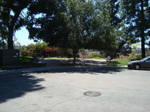Park Area at Culdesac