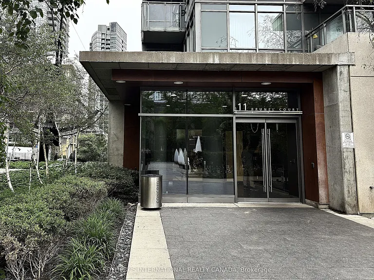 11 Brunel Ct #1216 — Photo 15