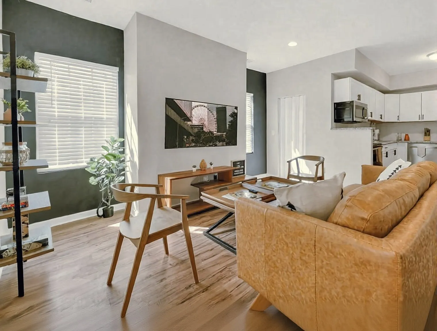 6 bed, 4.0 bath, $9,516 — Photo 1