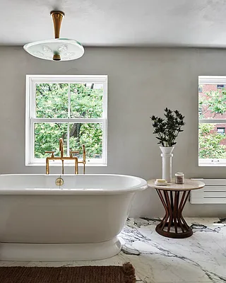 Sold by Compass | media 9