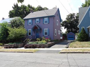 8 Croswell St, Albany, NY 12206