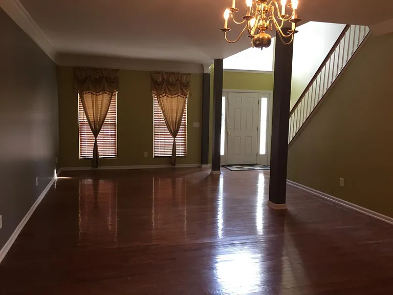 Living Room & Foyer
