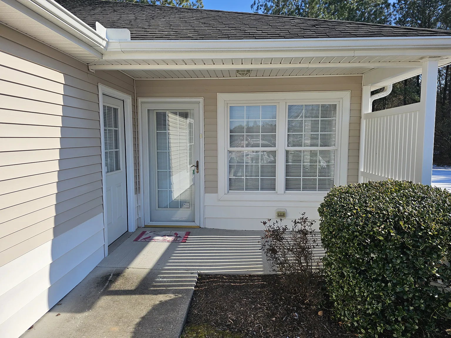 2 bed, 2.0 bath, 1104 sqft, $1,650 — Photo 2