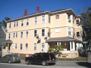 13 Aetna St, Worcester, MA 01604