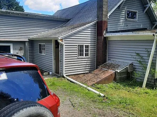 121 Pearl Street Ext, Bainbridge, NY 13733