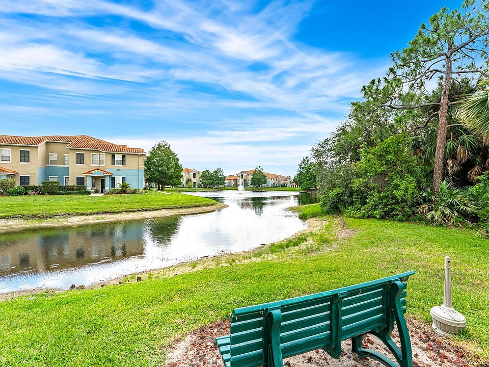 Lakes At Viera East