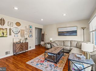 2618 Phipps Ave, Willow Grove, PA 19090