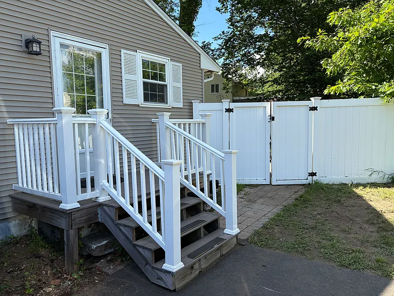 50 Roosevelt Blvd — Photo 2